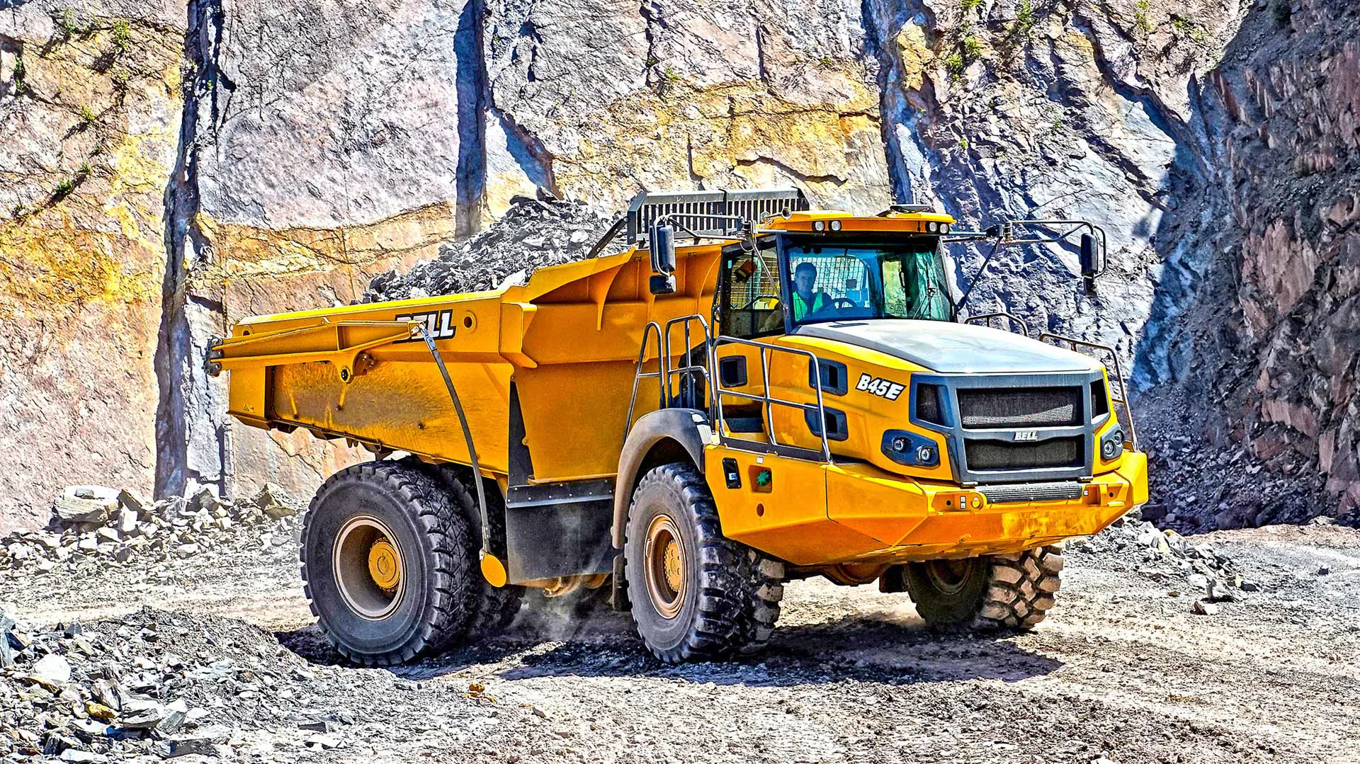Bell 4×4 trucks highlight niche solutions